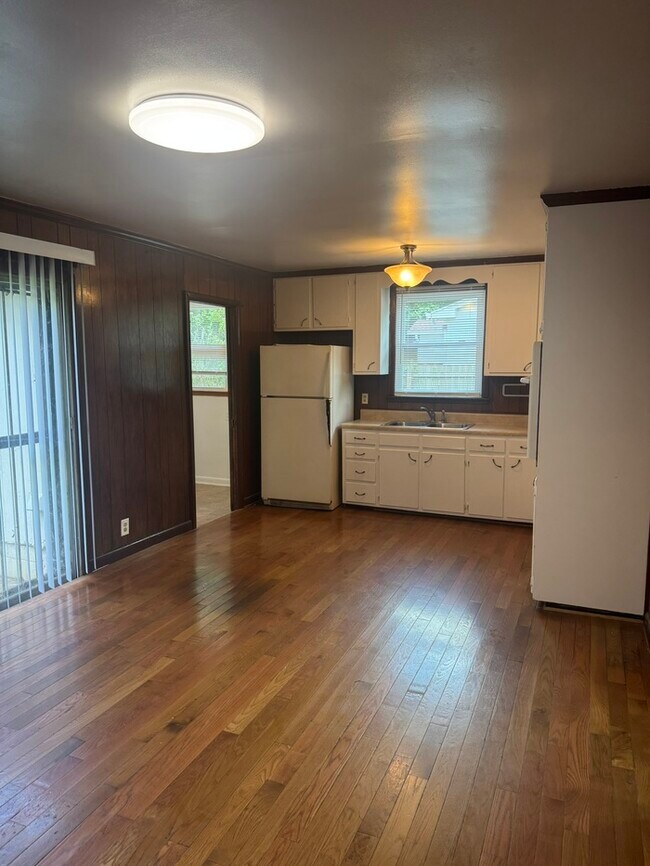Building Photo - 3828 Boatner Dr