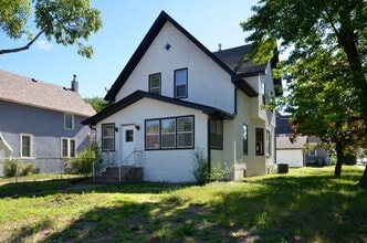 Building Photo - 1801 Pierce St NE