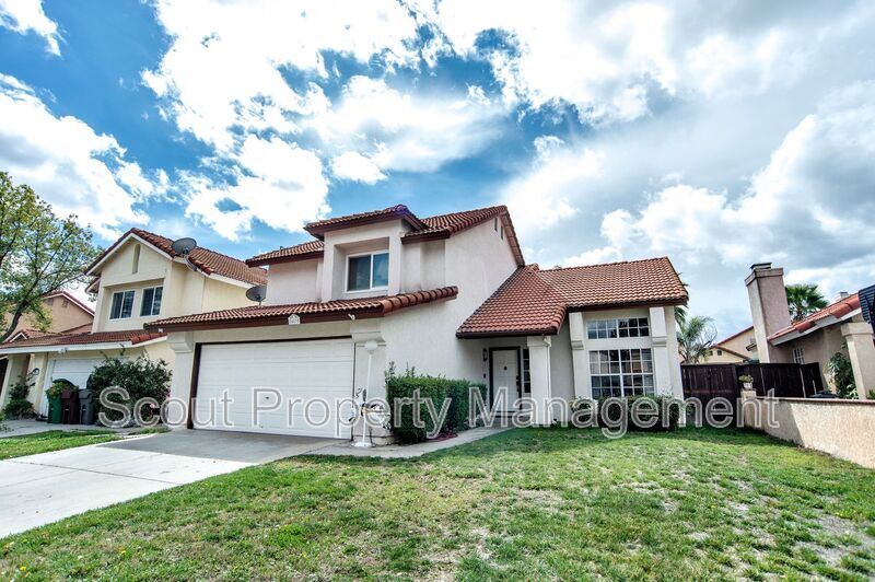 Foto principal - 24535 Leafwood Dr