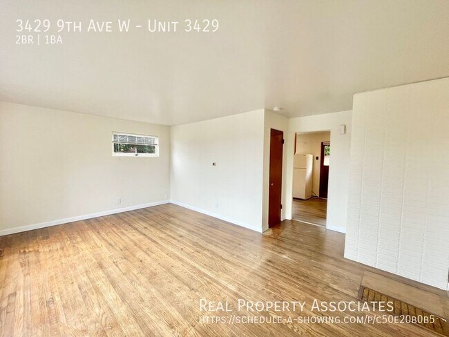 Foto del edificio - 3429 9th Ave W