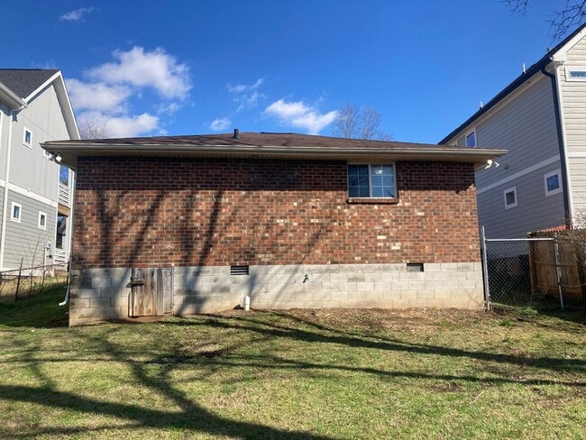 Photo - 1811 16th Ave N Apartment