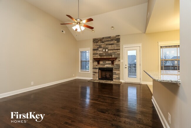 Building Photo - 129 Duchess Ct
