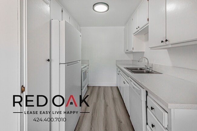 Foto del edificio - 14255 Tyler St