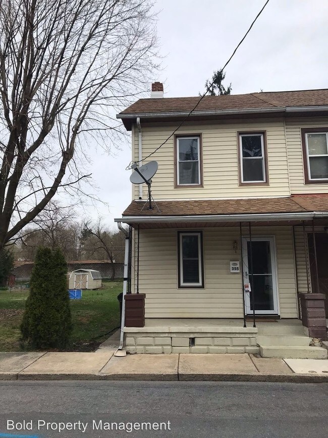 Building Photo - 3 br, 1.5 bath House - 355 E Guilford St