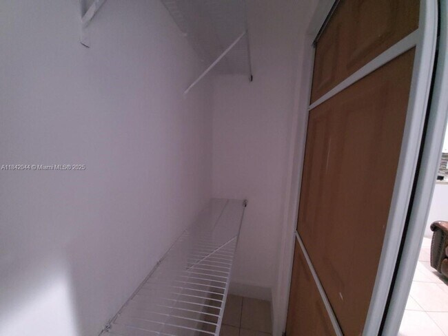 Foto del edificio - 16025 SW 53rd Terrace