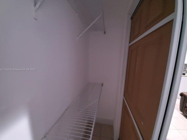 Building Photo - 16025 SW 53rd Terrace