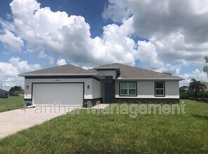 Building Photo - 16216 Minorca Dr