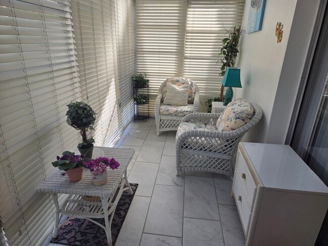 Foto del edificio - 4 Lake Vista Trail