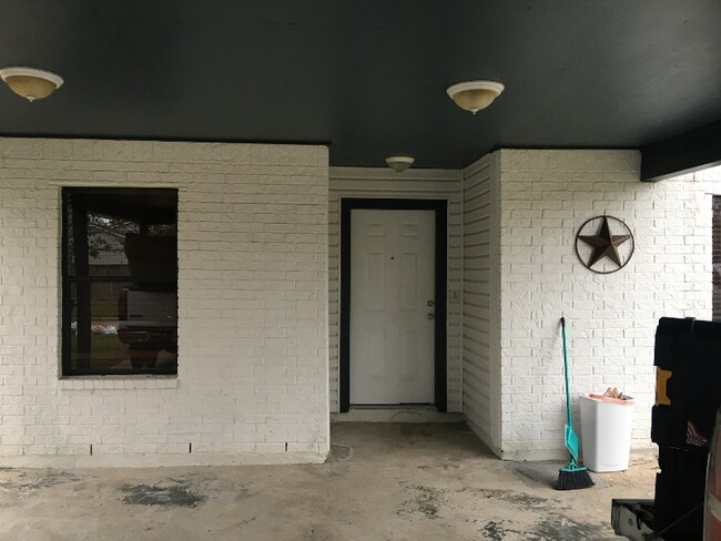 Building Photo - 4622 W Jasmine St