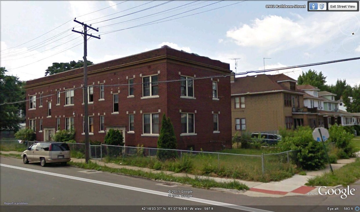 Primary Photo - 1239 Elsmere St
