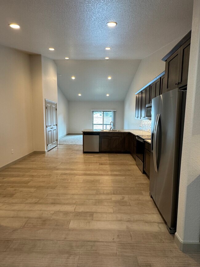 Foto del edificio - 534 Brecken Ct