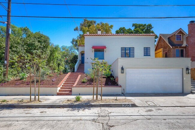 Foto del edificio - 905 Barr Ave