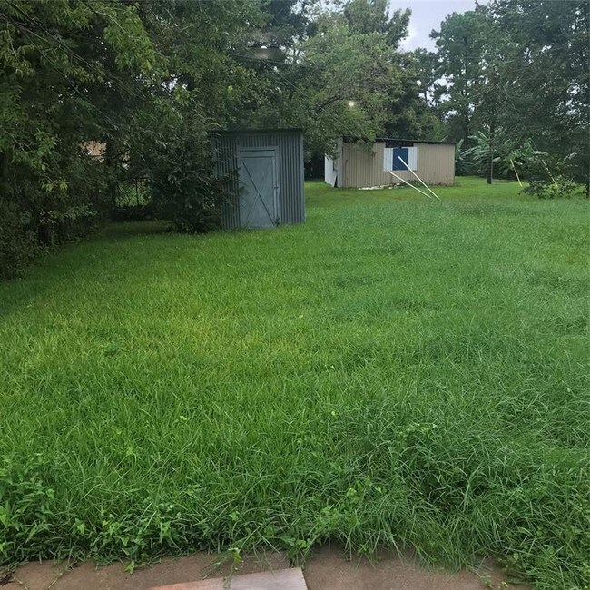 2835 Balmorhea Ave, Houston, TX 77039 Townhome Rentals in Houston TX