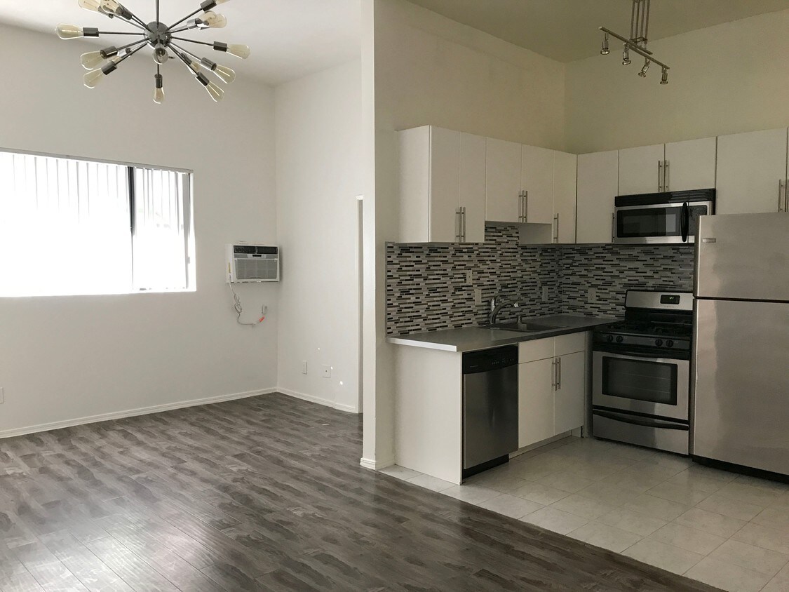 83 Apartments Available for Rent in Koreatown, CA