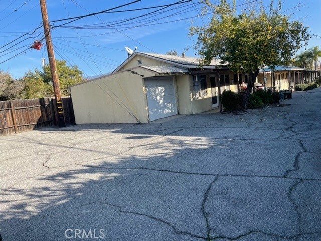 Foto del edificio - 5707 Baldwin Ave