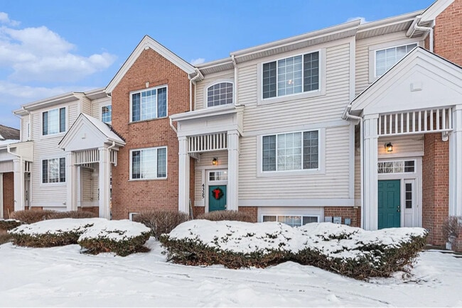 Building Photo - 4325 Savoy Ln