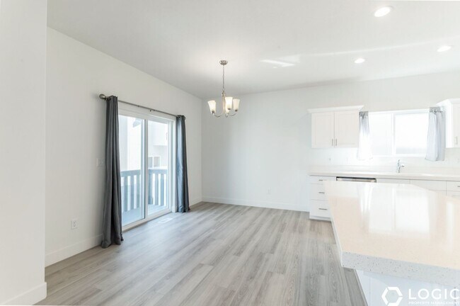Foto del edificio - 5075 Rustic Patch Rd