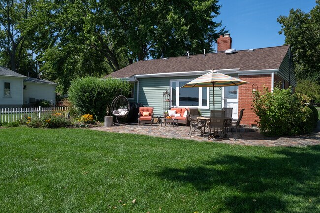 Building Photo - 38113 N Bolton Pl