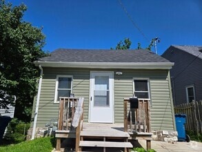 Building Photo - 1232 Rodemeyer St