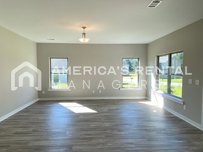 Building Photo - DEPOSIT PENDING!!! Home for Rent in Brookw...