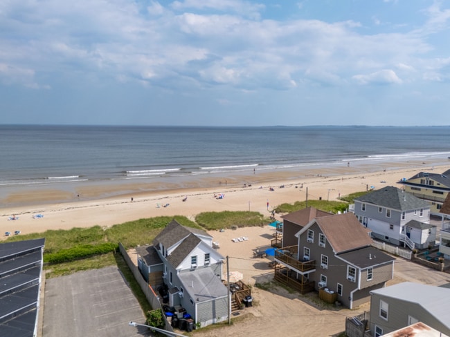 Building Photo - 2 Traynor St