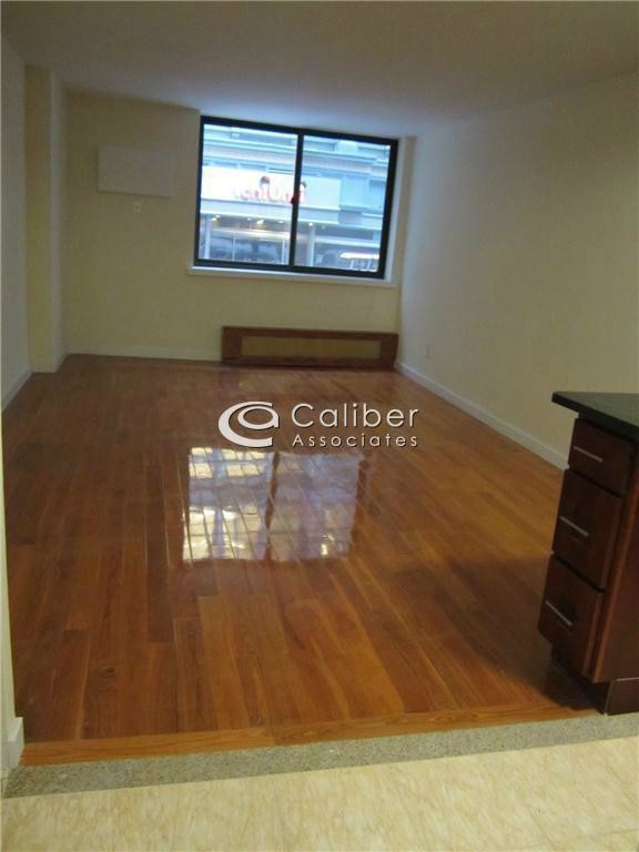 Foto del edificio - 79 E 32nd St