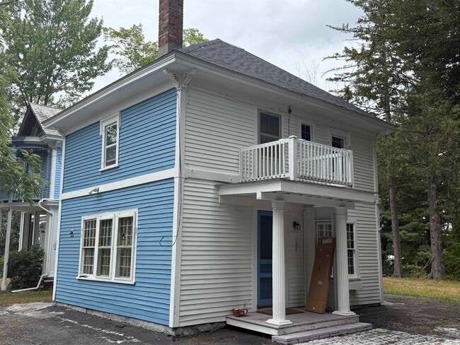 Building Photo - 28 Harrison St