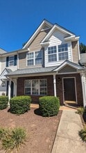Building Photo - 7376 Sun Dance Dr