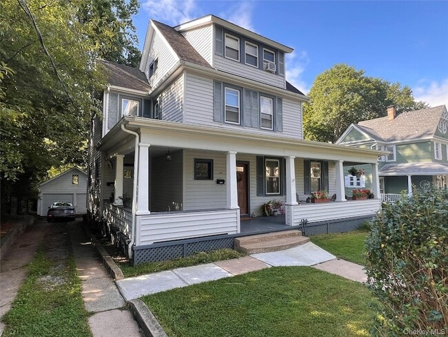 Building Photo - 148 Franklin Ave