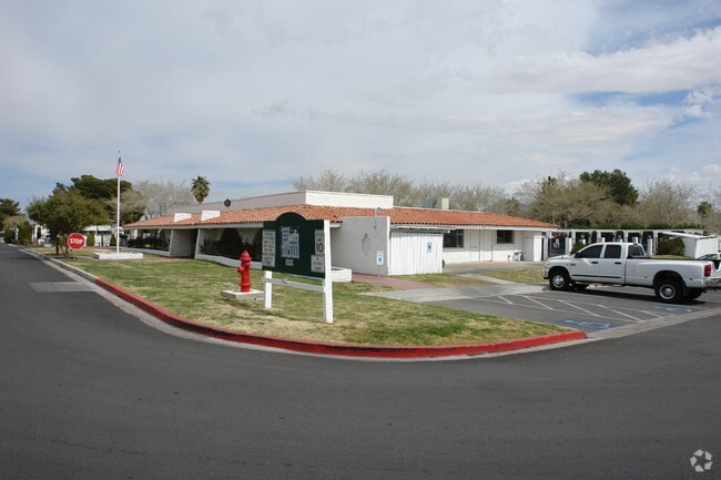 Building Photo - Shadow Mountain Community