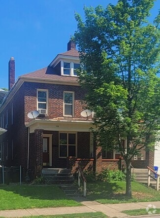 116 E Hudson Duplex - 116 E Hudson St