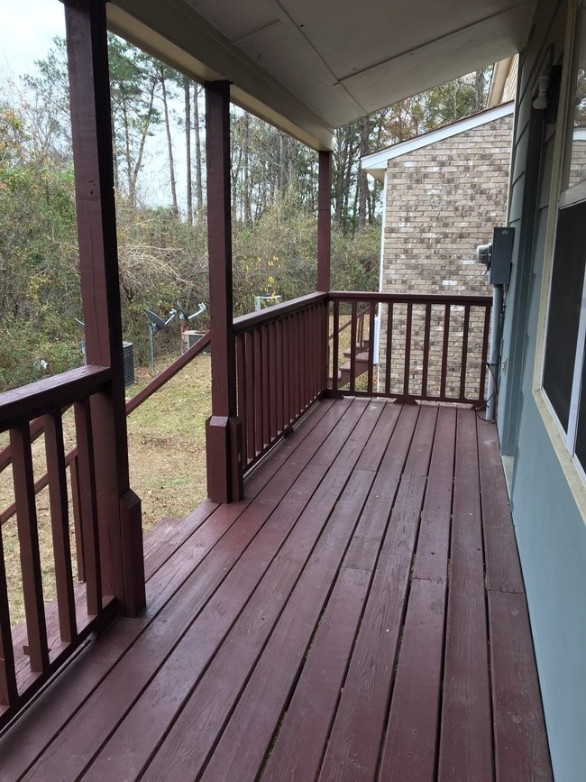 Back deck - 6458 Confederate Dr