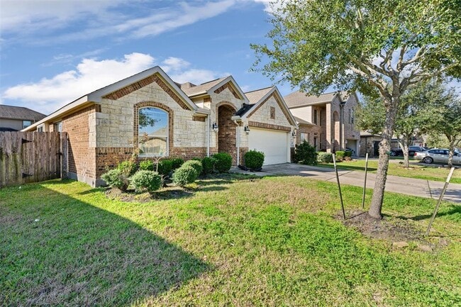 Building Photo - 6806 Rambling Manor Ct