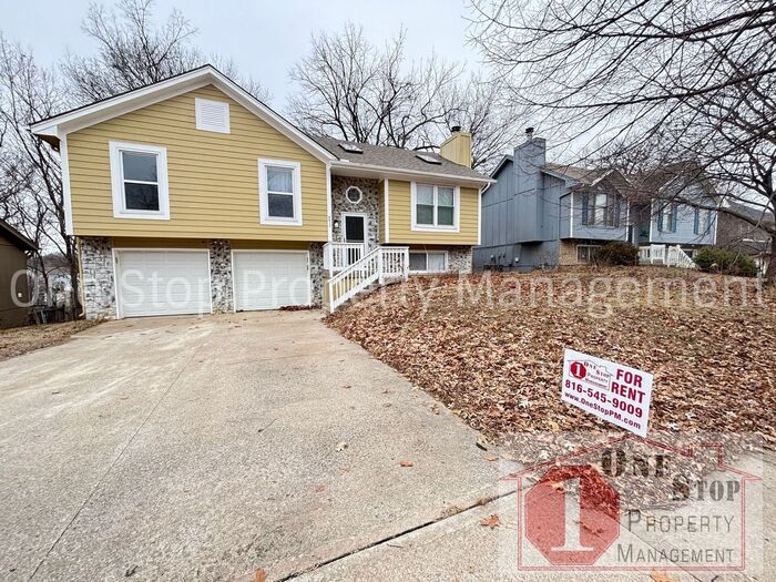 Primary Photo - 3 spacious bedrooms and 2.5 bathrooms in K...