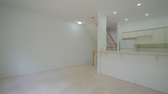 Building Photo - 238-238 Galloway Rd
