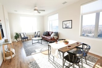 Interior Photo - River’s Edge at Manchester