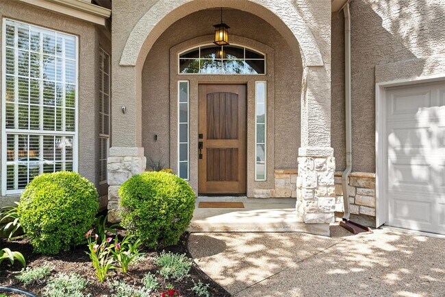 Building Photo - 1622 Sundown Dr