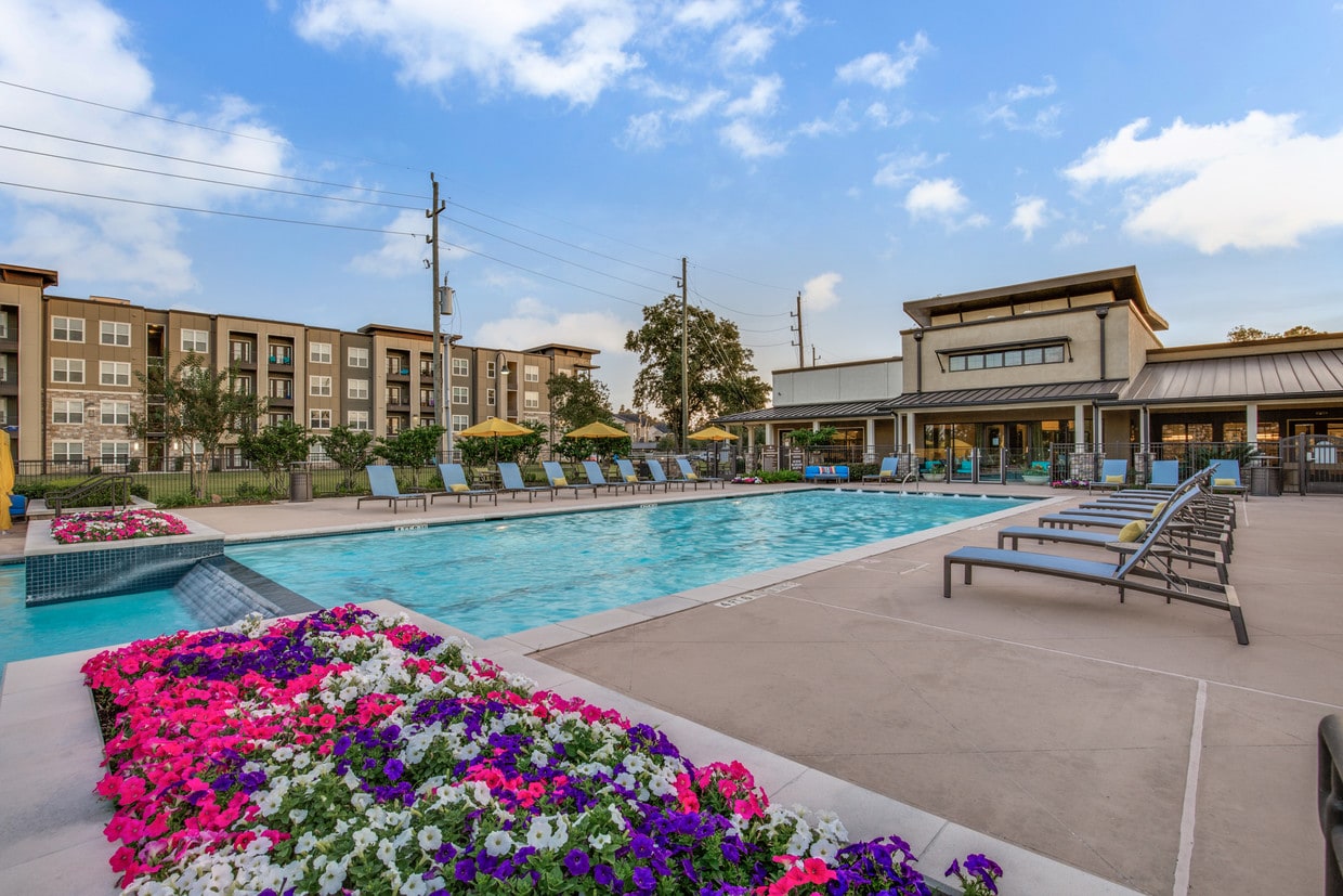 Foto principal - Highpoint at Cypresswood