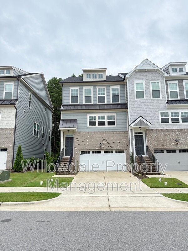 Primary Photo - 1059 Lathrop Ln