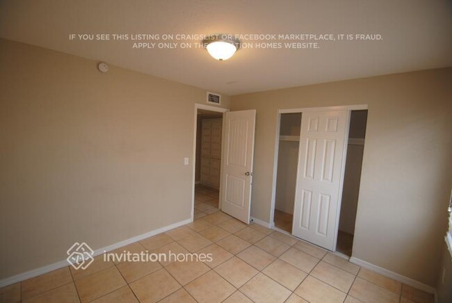 Foto del edificio - 6755 W Catalina Dr