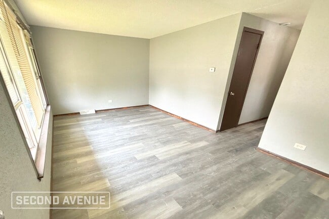 Building Photo - 11800 S Vincennes Ave