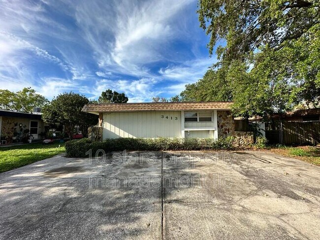 Building Photo - 3413 Sherwood Dr
