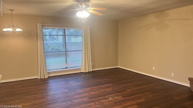 Foto del edificio - 800 Fort Worth St