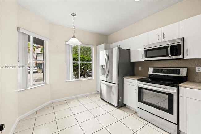 Foto del edificio - 2779 SW 82nd Ave
