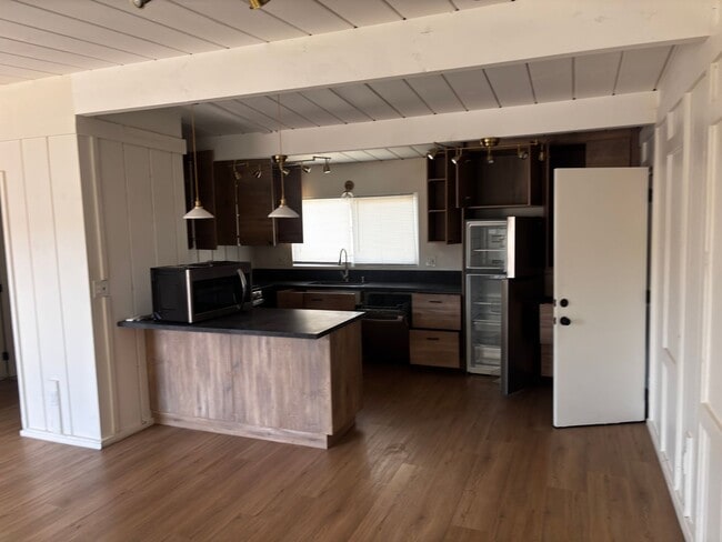 Foto del edificio - Beautiful 2 bedrooms duplex in Imperial Beach
