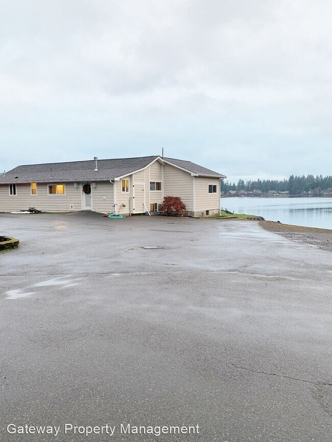 Foto del edificio - 1 br, 1 bath House - 250 E Island Lake Drive