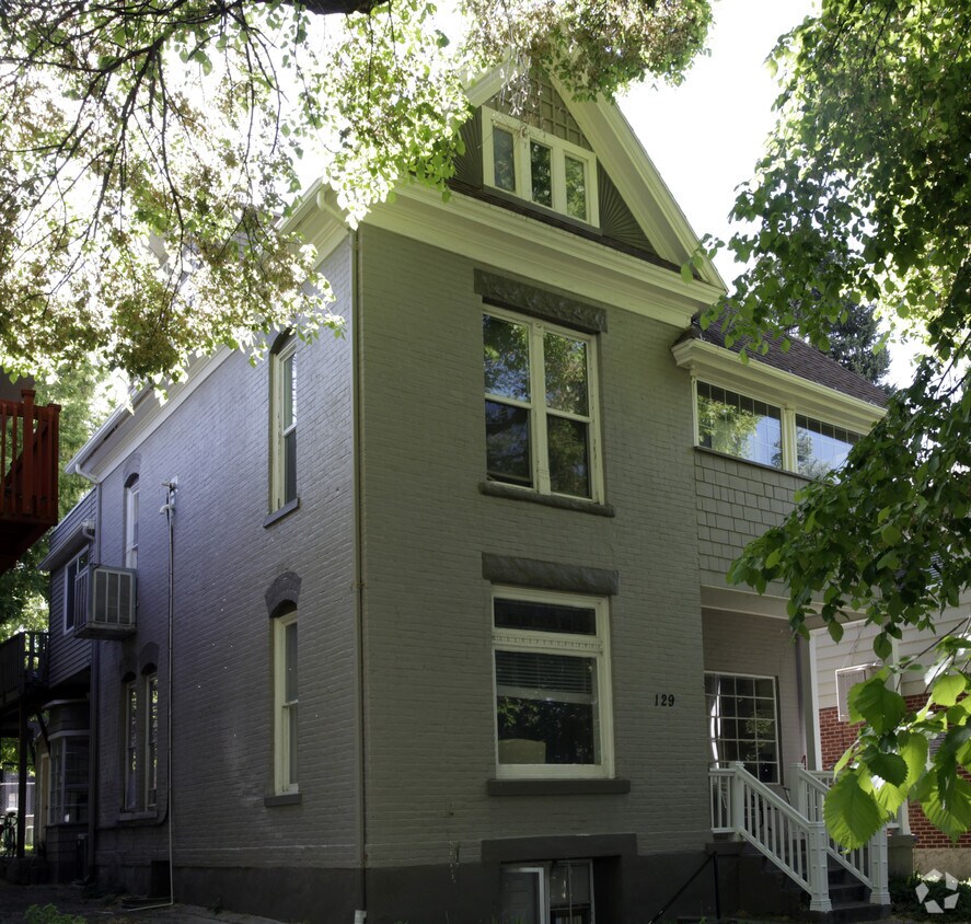 Building Photo - 129 S Mcclelland St