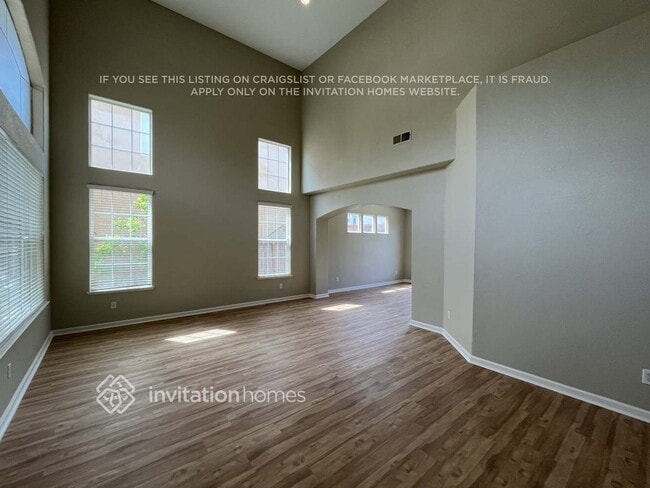 Building Photo - 3870 Bilsted Way