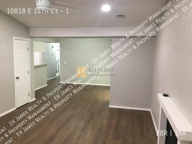 Foto del edificio - 10818 E 14th Ct
