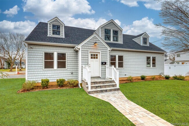 Foto del edificio - 479 Woodbury Rd